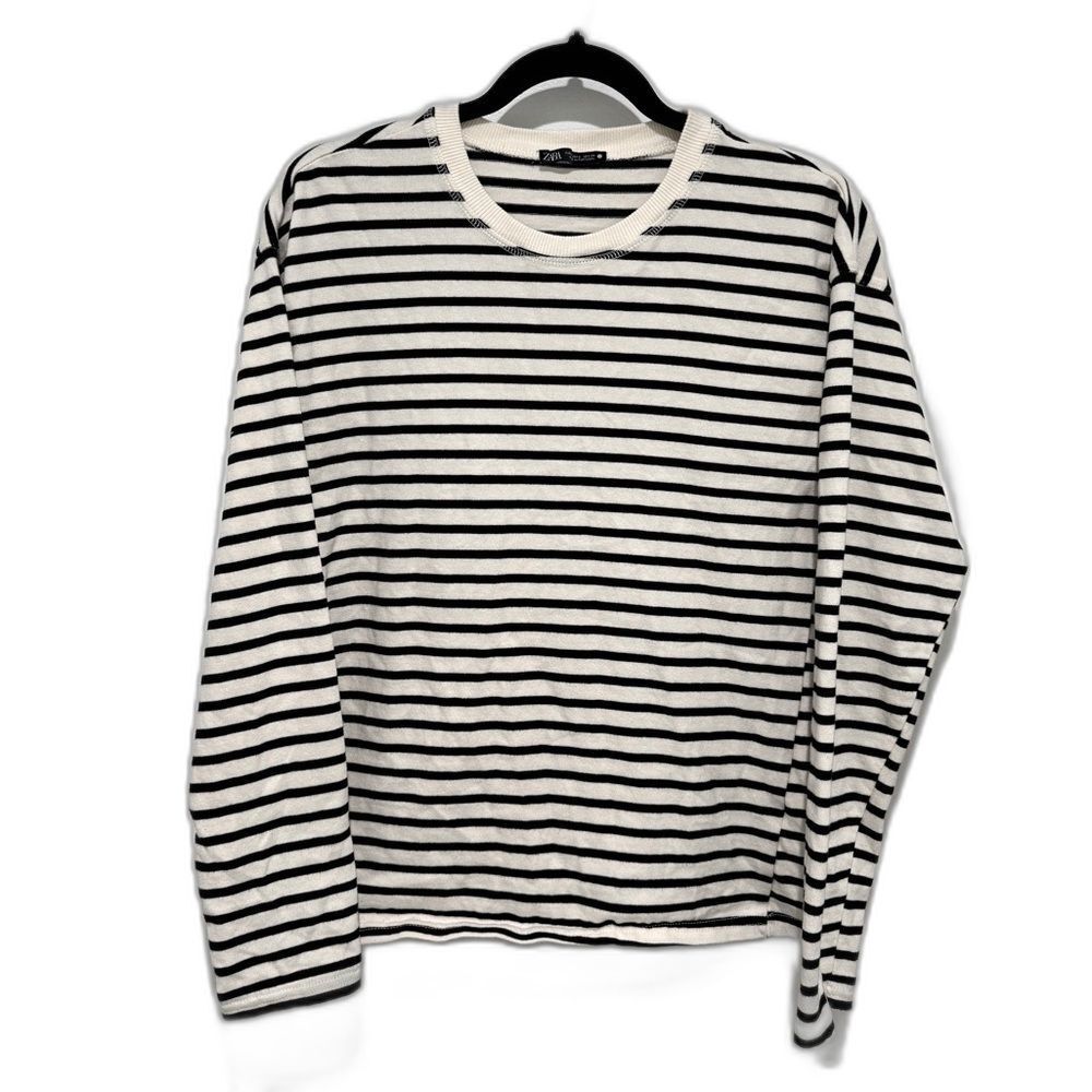 Zara Women’s Shirt Sweater Small Black White Long Sleeve Striped Crew Neck